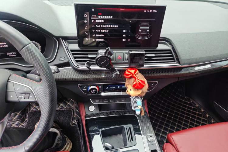 Used Audi Q5L Sportback 2021 40 TFSI Enjoy Life Edition Audio And AC Panel