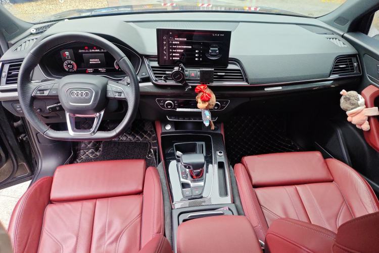 Used Audi Q5L Sportback 2021 40 TFSI Enjoy Life Edition Center Console