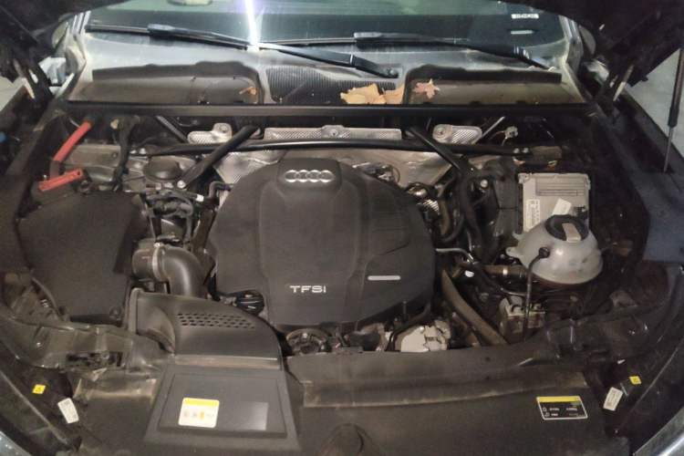 Used Audi Q5L Sportback 2021 40 TFSI Enjoy Life Edition Engine Bay