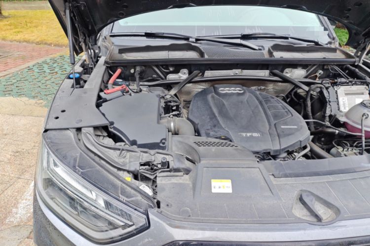 Used Audi Q5L Sportback 2021 40 TFSI Enjoy Life Edition Engine Bay Right