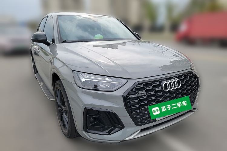 Used Audi Q5L Sportback 2021 40 TFSI Fashion Model Front Right 45 Deg