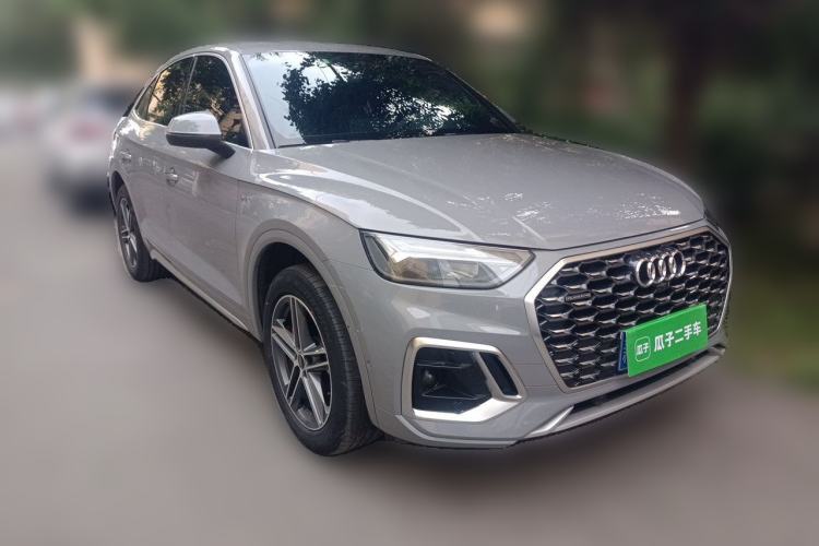 Used Audi Q5L Sportback 2021 40 TFSI Fashion Model Front Right 45 Deg