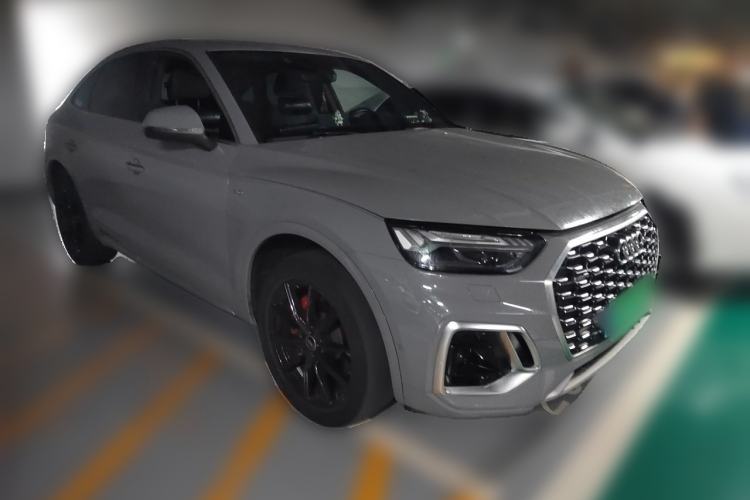 Used Audi Q5L Sportback 2021 45 TFSI Luxury Edition Front Right 45 Deg
