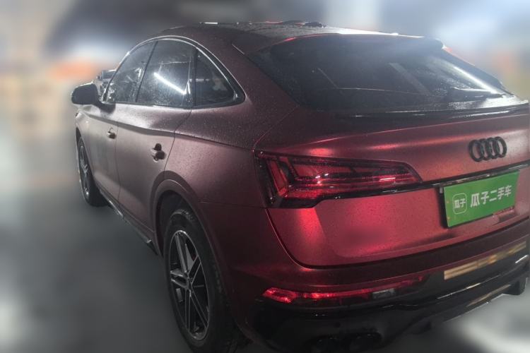 Used Audi Q5L Sportback 2021 40 TFSI Fashion Model Rear Left 45 Deg