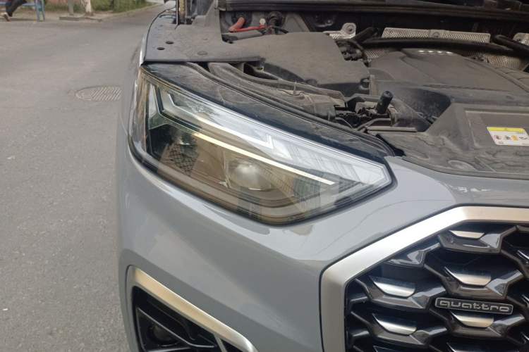 Used Audi Q5L Sportback 2021 40 TFSI Fashion Model Right Front Headlight