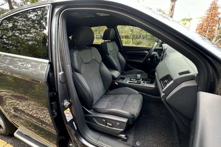 Used Audi Q5L Sportback 2021 45 TFSI Luxury Edition Right Front Seat
