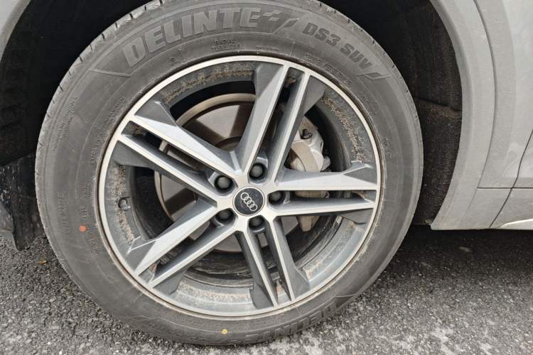 Used Audi Q5L Sportback 2021 40 TFSI Fashion Model Right Front Wheel Hub