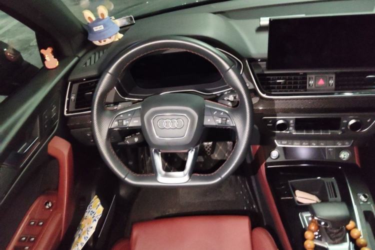 Used Audi Q5L Sportback 2021 40 TFSI Enjoy Life Edition Steering Wheel