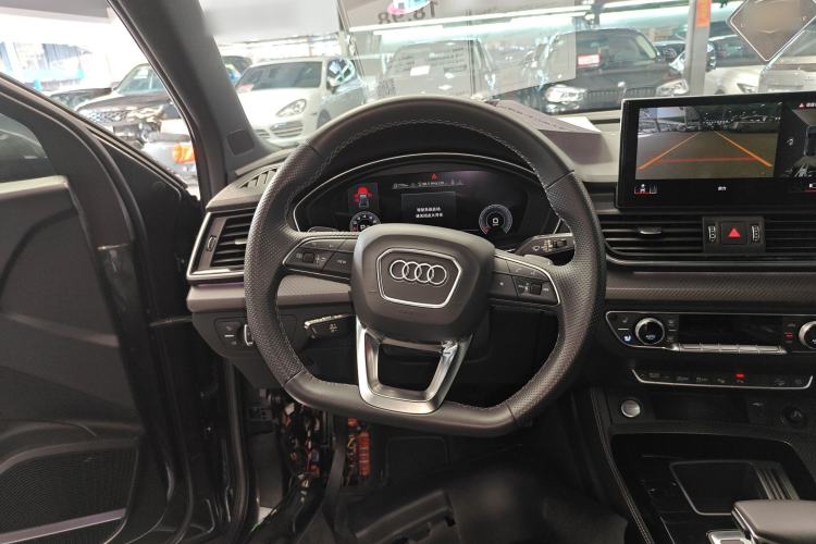 Used Audi Q5L Sportback 2021 45 TFSI Luxury Edition Steering Wheel