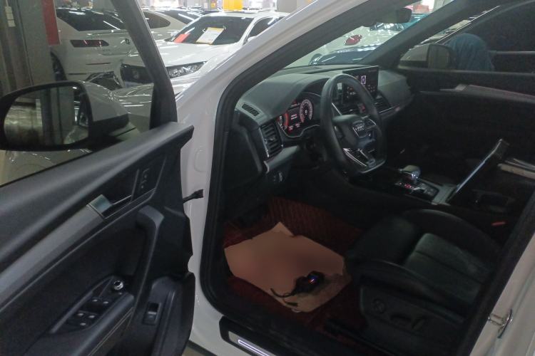 Used Audi Q5L Sportback 2021 40 TFSI Fashion Model Driver Seat