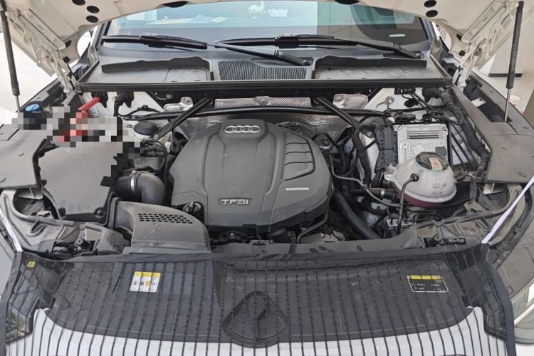 Used Audi Q5L Sportback 2021 40 TFSI Luxury Edition Engine Bay