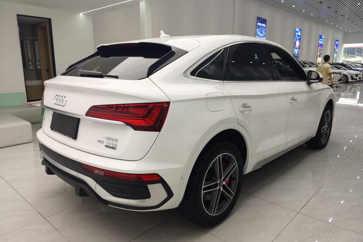 Used Audi Q5L Sportback 2021 40 TFSI Fashion Model Exterior 4