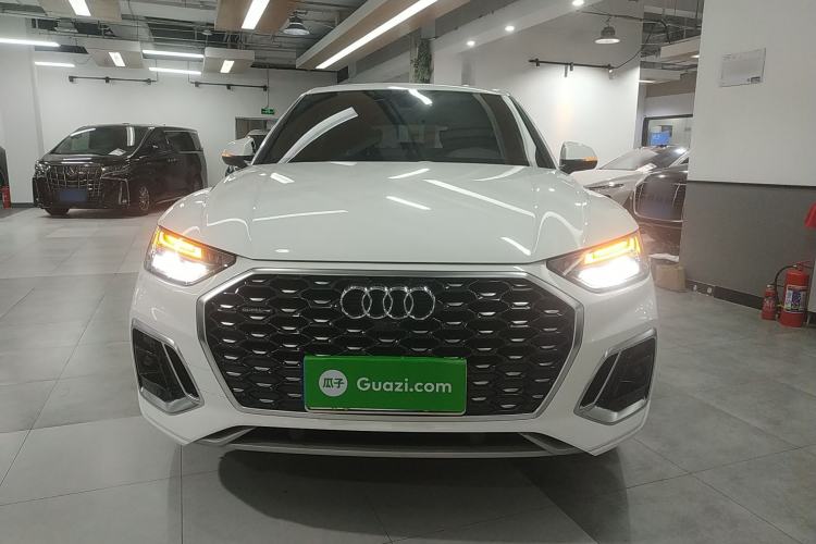 Used Audi Q5L Sportback 2021 40 TFSI Luxury Edition Front
