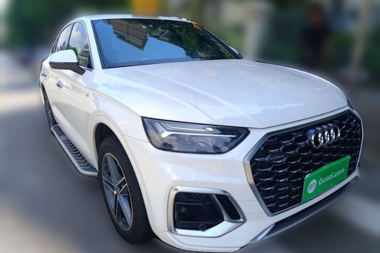 Used Audi Q5L Sportback 2021 40 TFSI Fashion Model Front Right 45 Deg