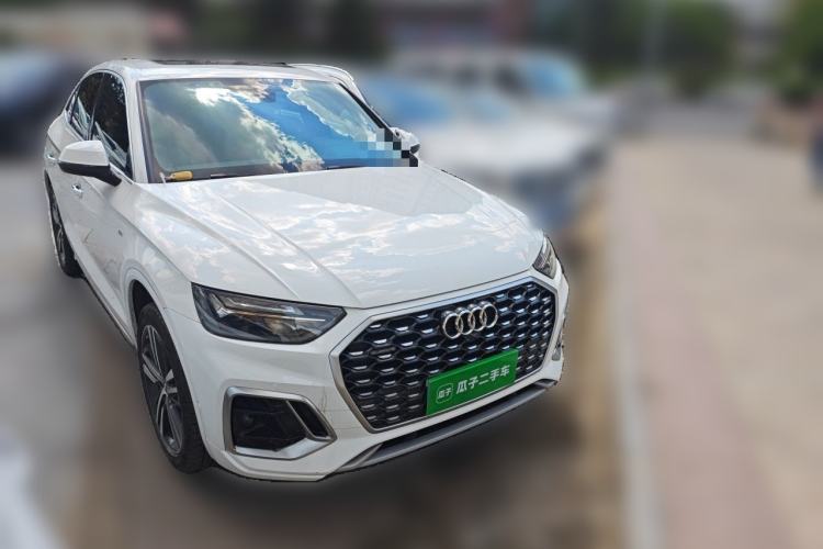 Used Audi Q5L Sportback 2021 40 TFSI Luxury Edition Front Right 45 Deg