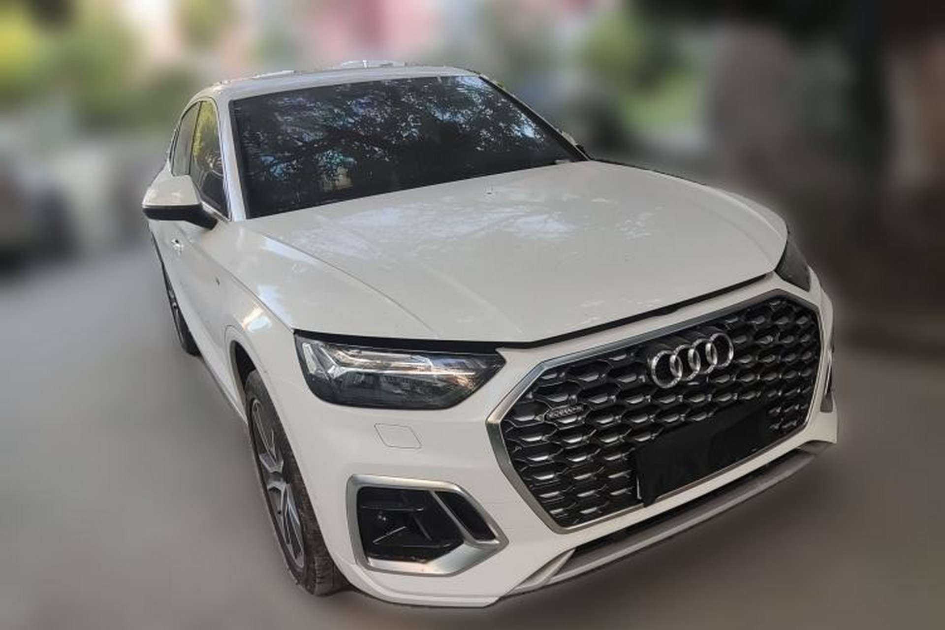 Used Audi Q5L Sportback 2021 45 TFSI Luxury Edition Front Right 45 Deg