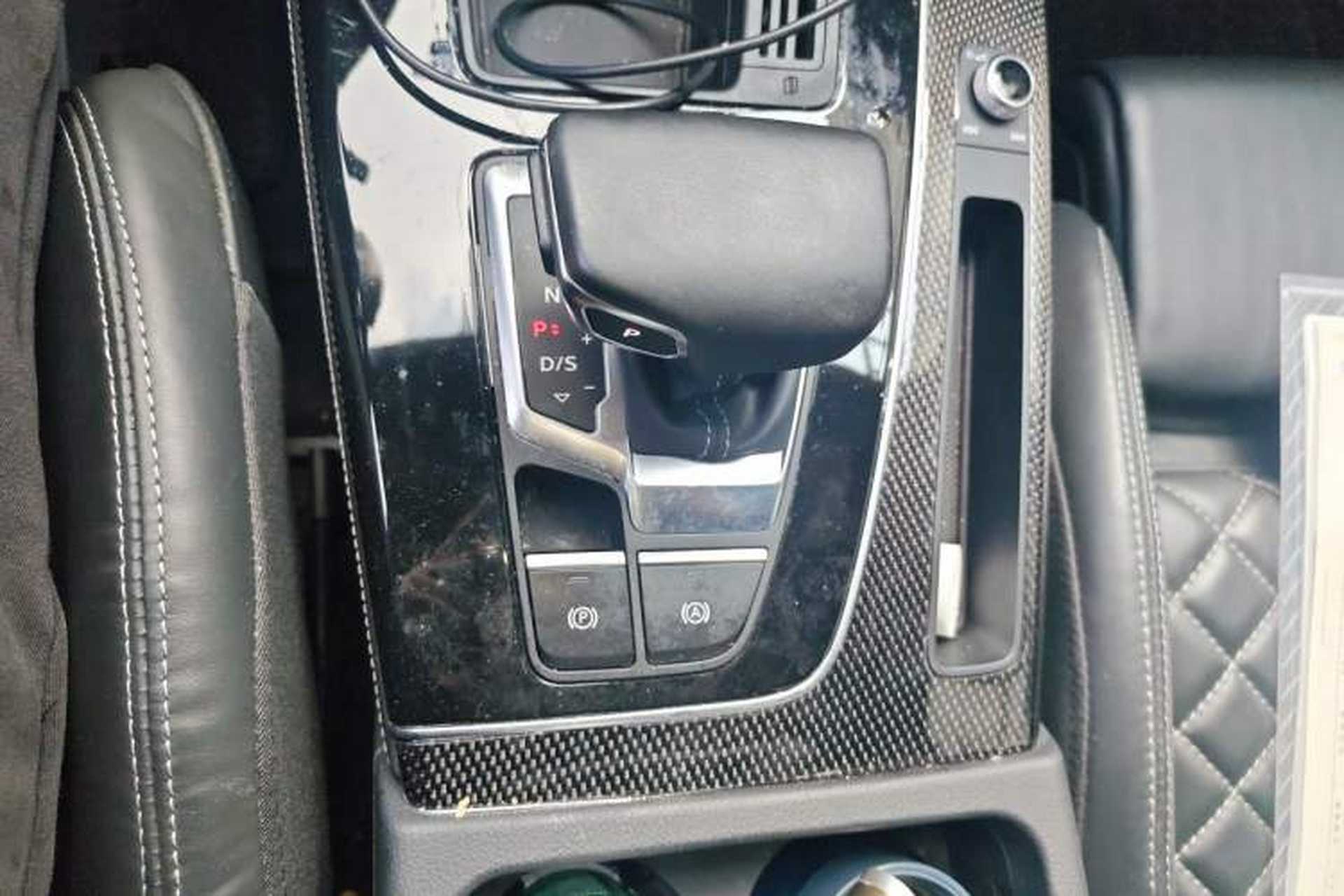 Used Audi Q5L Sportback 2021 45 TFSI Prestige Edition Gear Lever