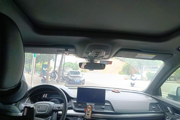Used Audi Q5L Sportback 2021 40 TFSI Fashion Model Headliner