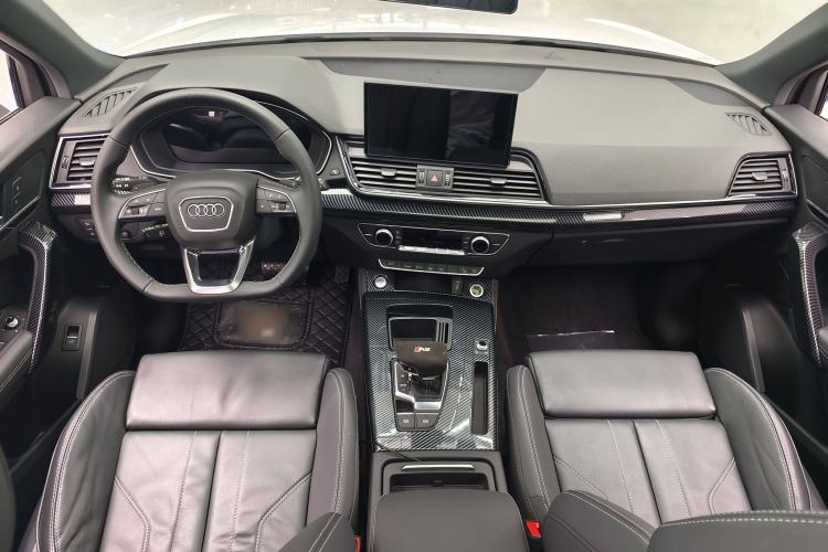 Used Audi Q5L Sportback 2021 40 TFSI Fashion Model Interior 1