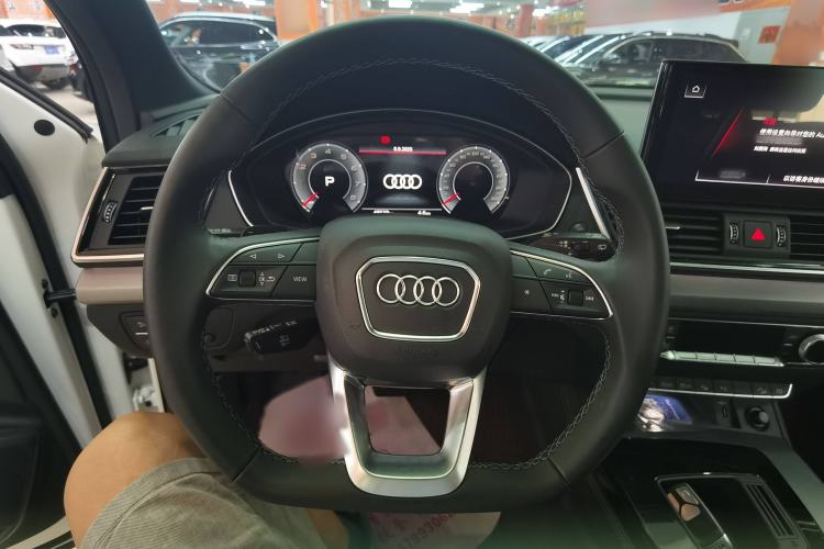 Used Audi Q5L Sportback 2021 40 TFSI Fashion Model Interior 2
