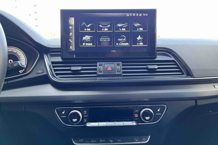 Used Audi Q5L Sportback 2021 40 TFSI Fashion Model Interior 6