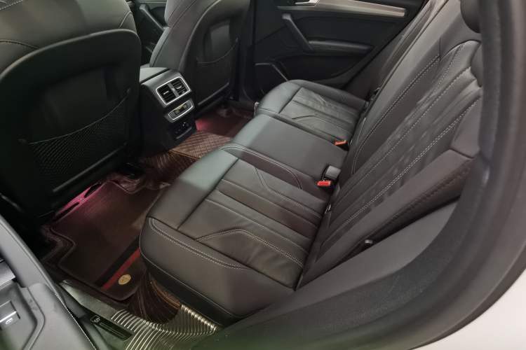 Used Audi Q5L Sportback 2021 40 TFSI Fashion Model Interior 6