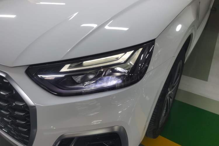 Used Audi Q5L Sportback 2021 40 TFSI Luxury Edition Left Front Headlight