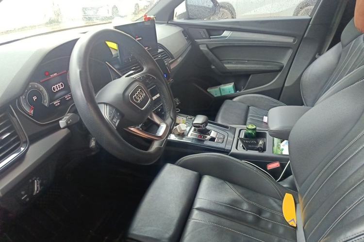 Used Audi Q5L Sportback 2021 40 TFSI Fashion Model Left Front Seat