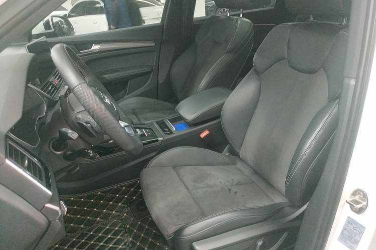 Used Audi Q5L Sportback 2021 40 TFSI Luxury Edition Left Front Seat