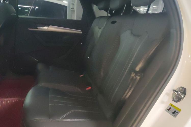 Used Audi Q5L Sportback 2021 40 TFSI Fashion Model Left Rear Seat