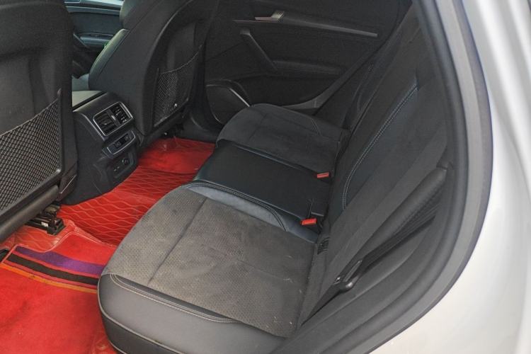 Used Audi Q5L Sportback 2021 40 TFSI Luxury Edition Left Rear Seat