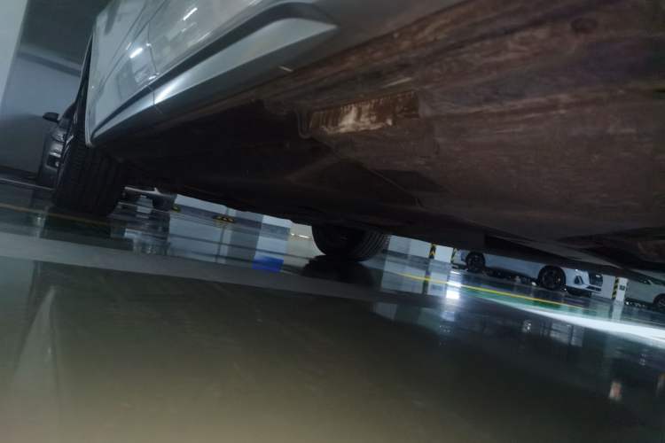 Used Audi Q5L Sportback 2021 40 TFSI Luxury Edition Left Side Sill