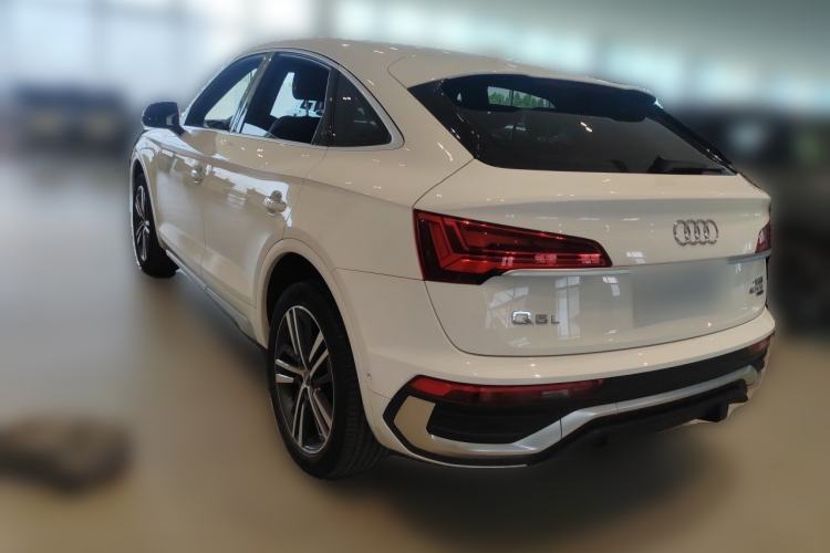Used Audi Q5L Sportback 2021 40 TFSI Luxury Edition Rear Left 45 Deg