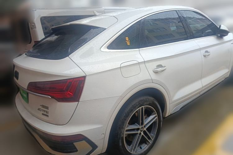 Used Audi Q5L Sportback 2021 40 TFSI Fashion Model Rear Right 45 Deg