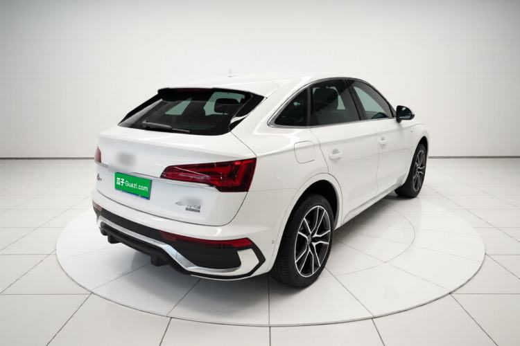 Used Audi Q5L Sportback 2021 40 TFSI Luxury Edition Rear Right 45 Deg