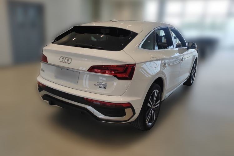 Used Audi Q5L Sportback 2021 40 TFSI Luxury Edition Rear Right 45 Deg