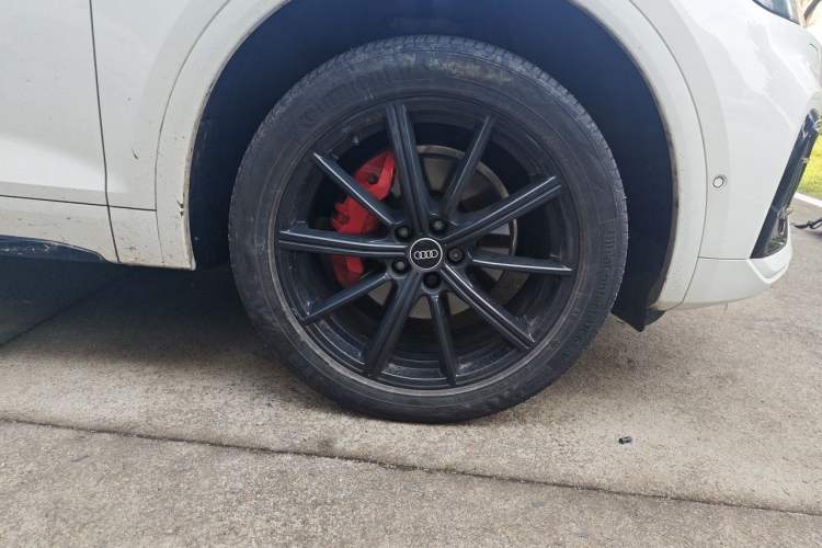 Used Audi Q5L Sportback 2021 45 TFSI Prestige Edition Right Front Wheel Hub