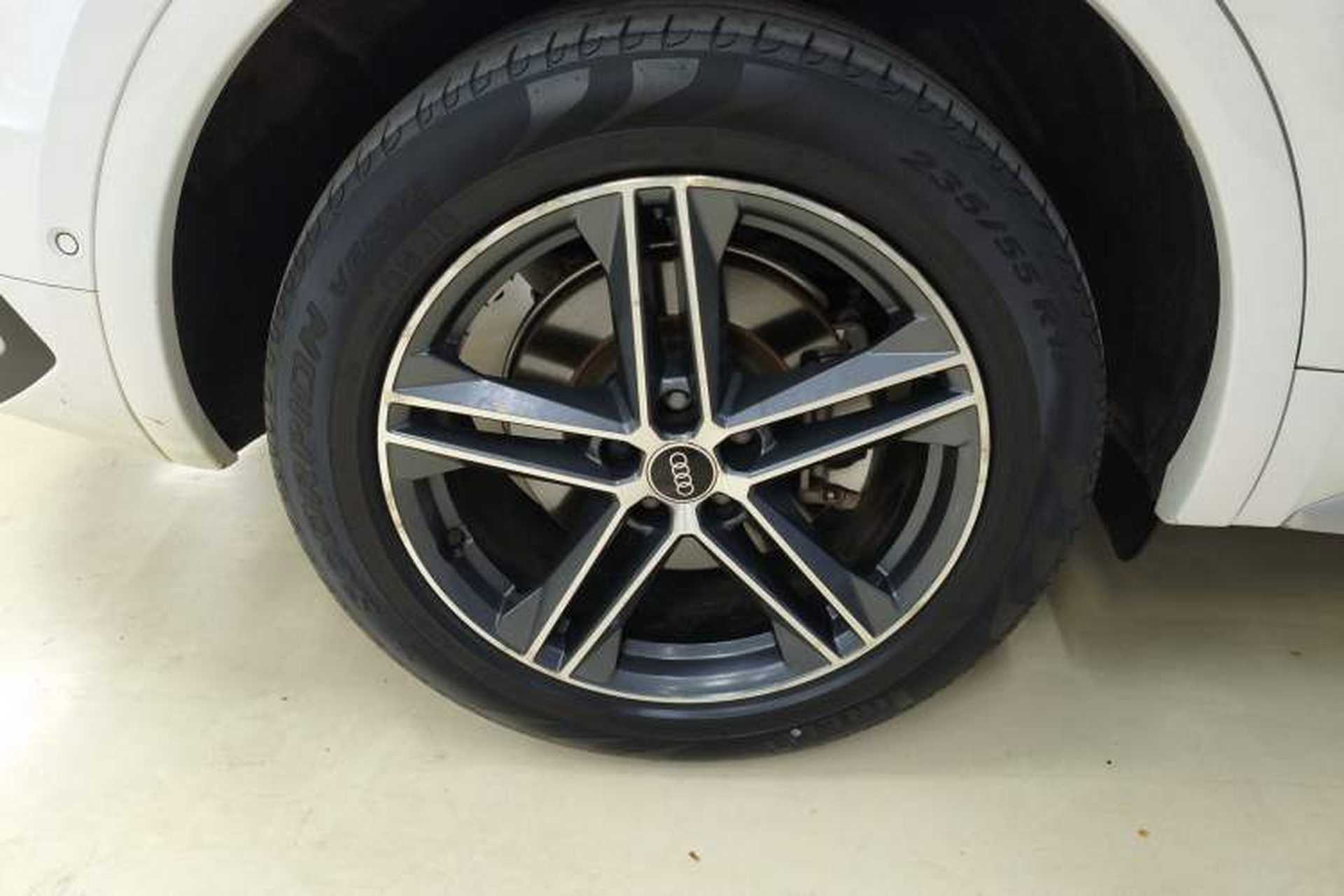 Used Audi Q5L Sportback 2021 40 TFSI Fashion Model Right Rear Wheel Hub
