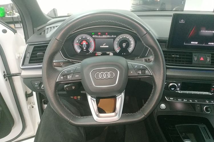 Used Audi Q5L Sportback 2021 40 TFSI Luxury Edition Steering Wheel