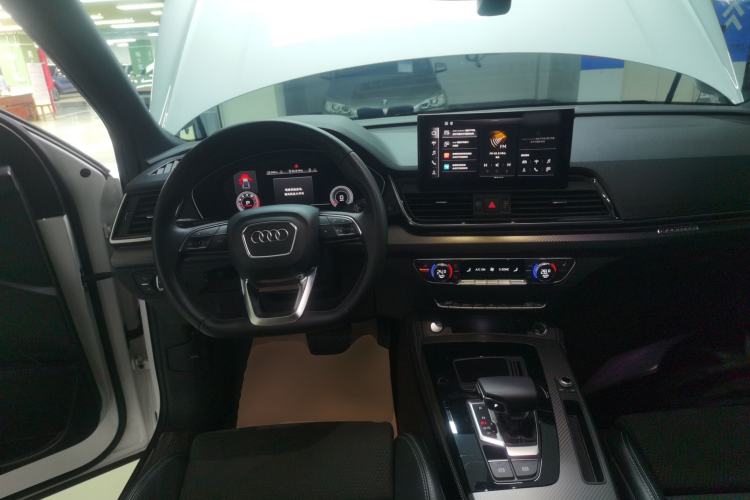 Used Audi Q5L Sportback 2021 40 TFSI Luxury Edition Steering Wheel