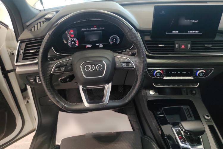 Used Audi Q5L Sportback 2021 40 TFSI Luxury Edition Steering Wheel