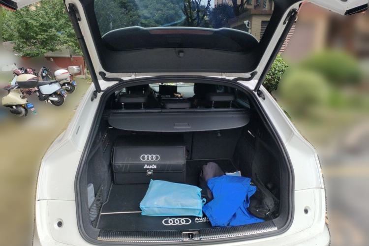 Used Audi Q5L Sportback 2021 45 TFSI Luxury Edition Trunk