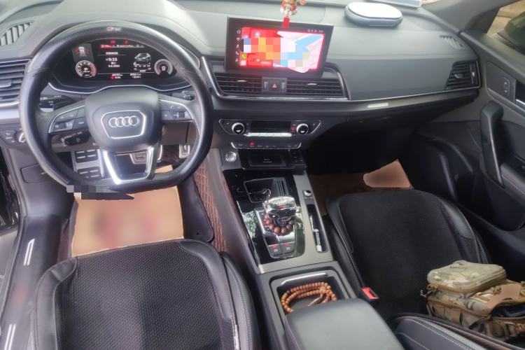 Used Audi Q5L Sportback 2022 40 TFSI Luxury Model Center Console