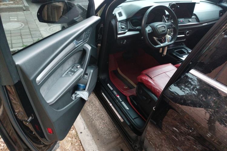 Used Audi Q5L Sportback 2022 40 TFSI Luxury Model Driver Seat