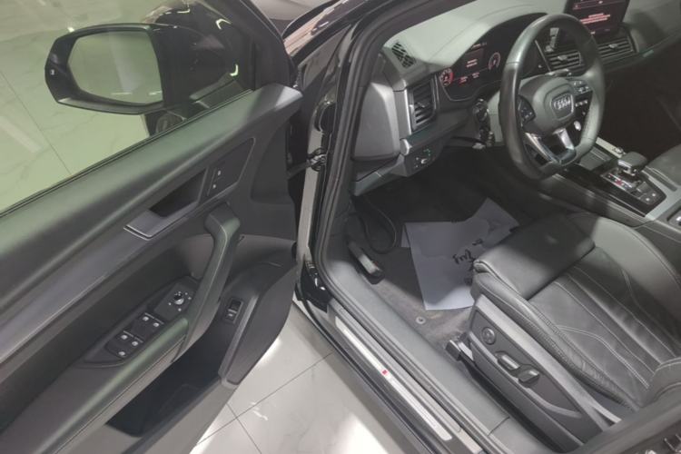Used Audi Q5L Sportback 2022 Updated 40 TFSI Fashion Version Driver Seat