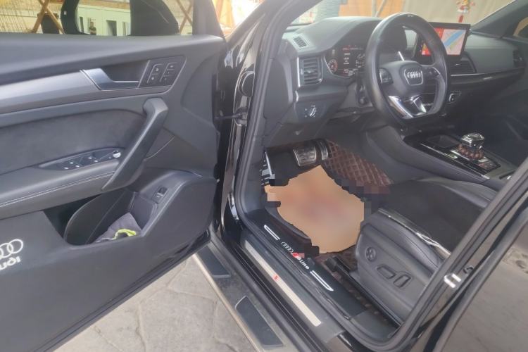 Used Audi Q5L Sportback 2022 40 TFSI Luxury Model Driver Seat