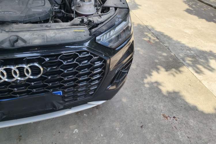 Used Audi Q5L Sportback 2022 45 TFSI Prestige Edition Engine Bay Left