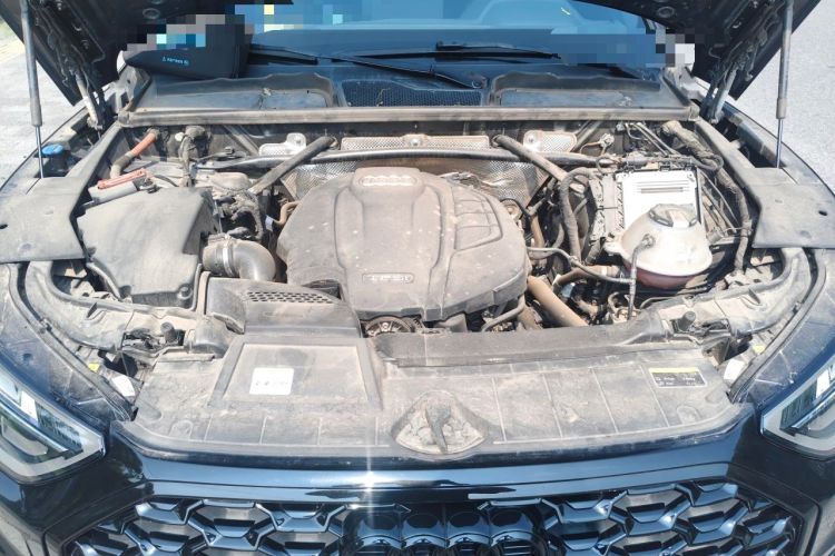 Used Audi Q5L Sportback 2022 Updated 40 TFSI Luxury Edition Engine Bay