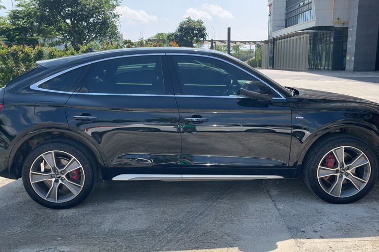 Used Audi Q5L Sportback 2022 45 TFSI Luxury Model Exterior 2