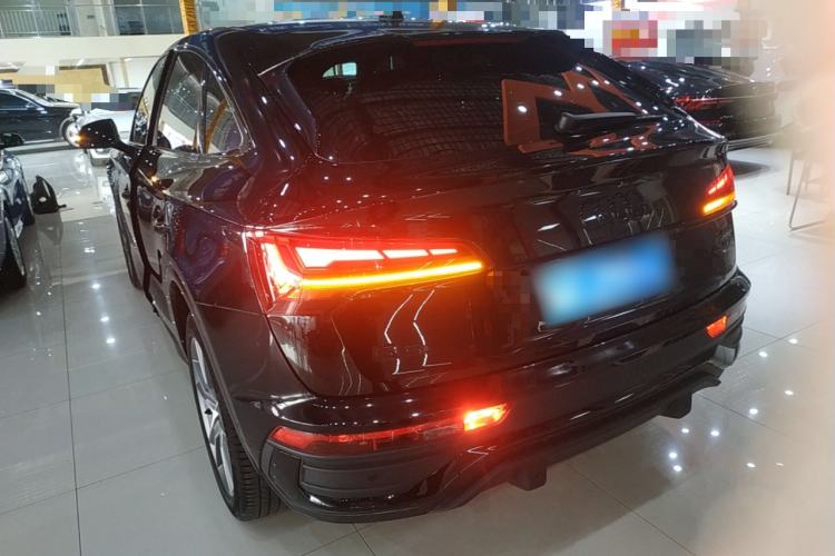 Used Audi Q5L Sportback 2022 Updated 40 TFSI Luxury Edition Exterior 2